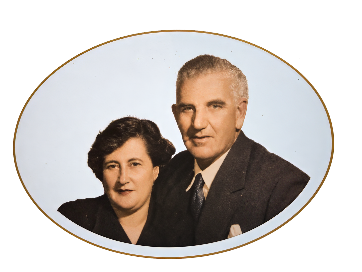 Retrato familiar de Josefina Pizarro Mery y Vittorio Ghiglino Noli